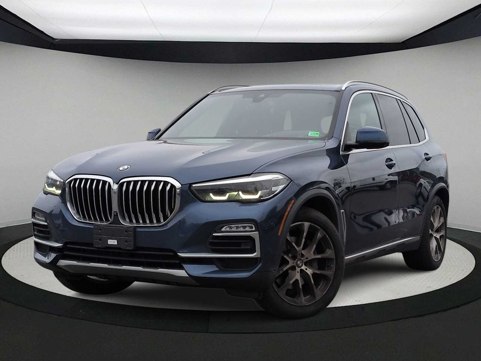 Thumbnail: 2021 BMW X5 - 1