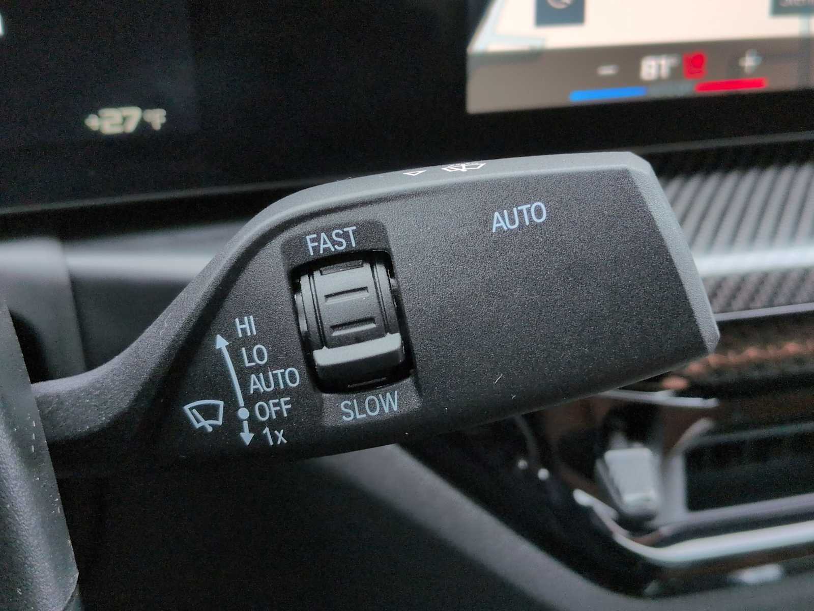 Thumbnail: 2025 BMW M3 - 25