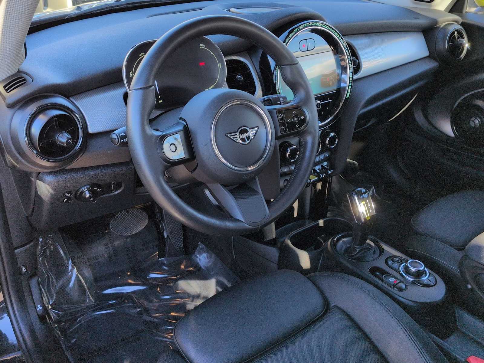 Thumbnail: 2024 MINI Cooper Hardtop - 15