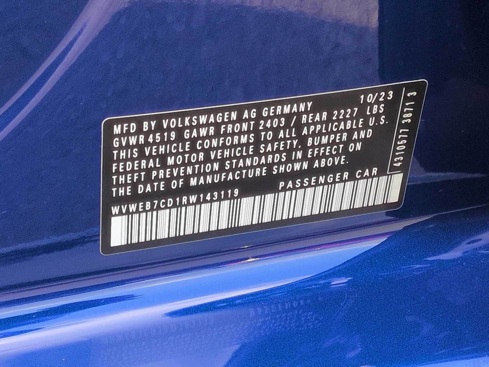 Thumbnail: 2024 Volkswagen Golf - 38