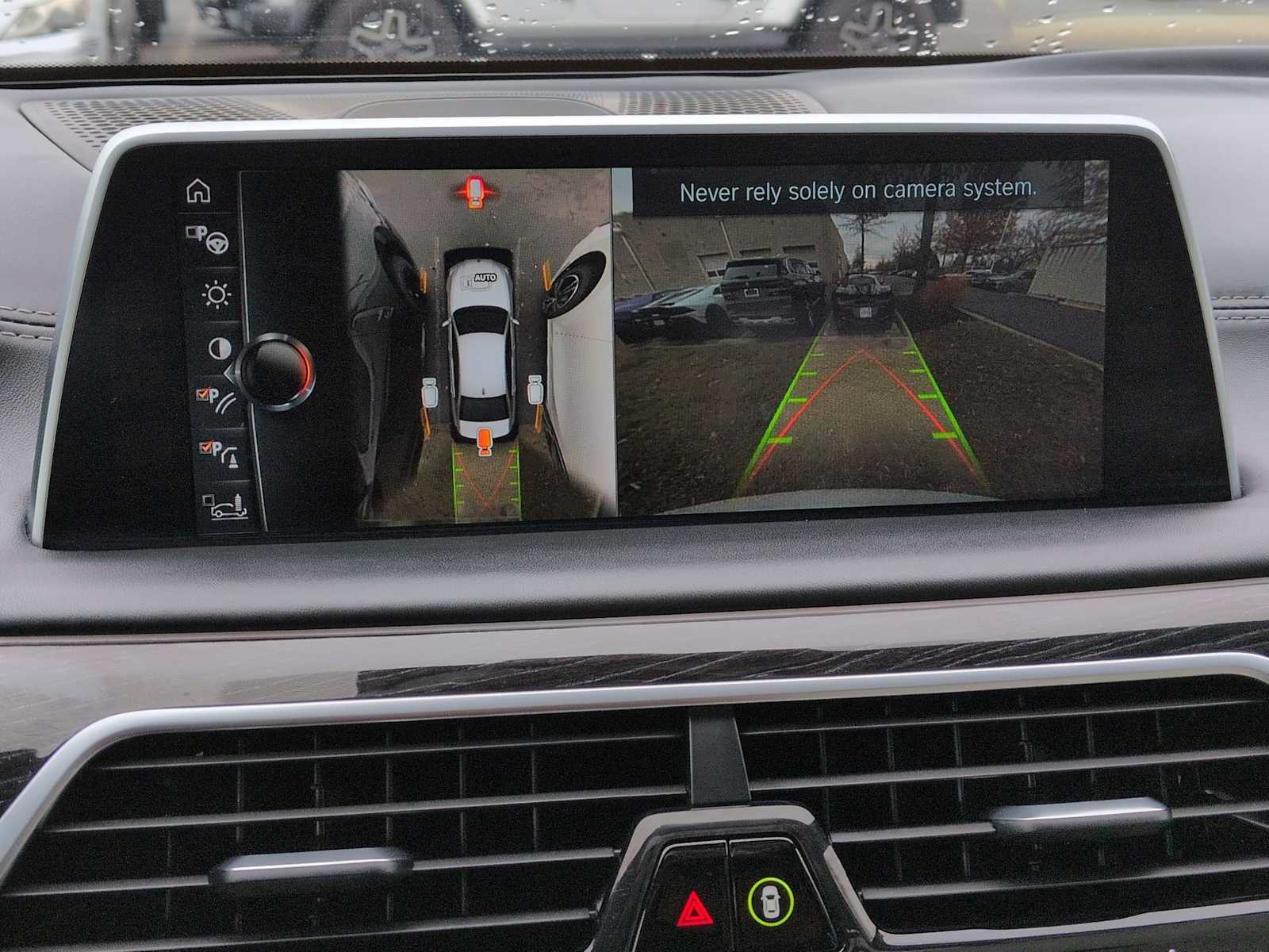 Thumbnail: 2016 BMW 7 Series - 30