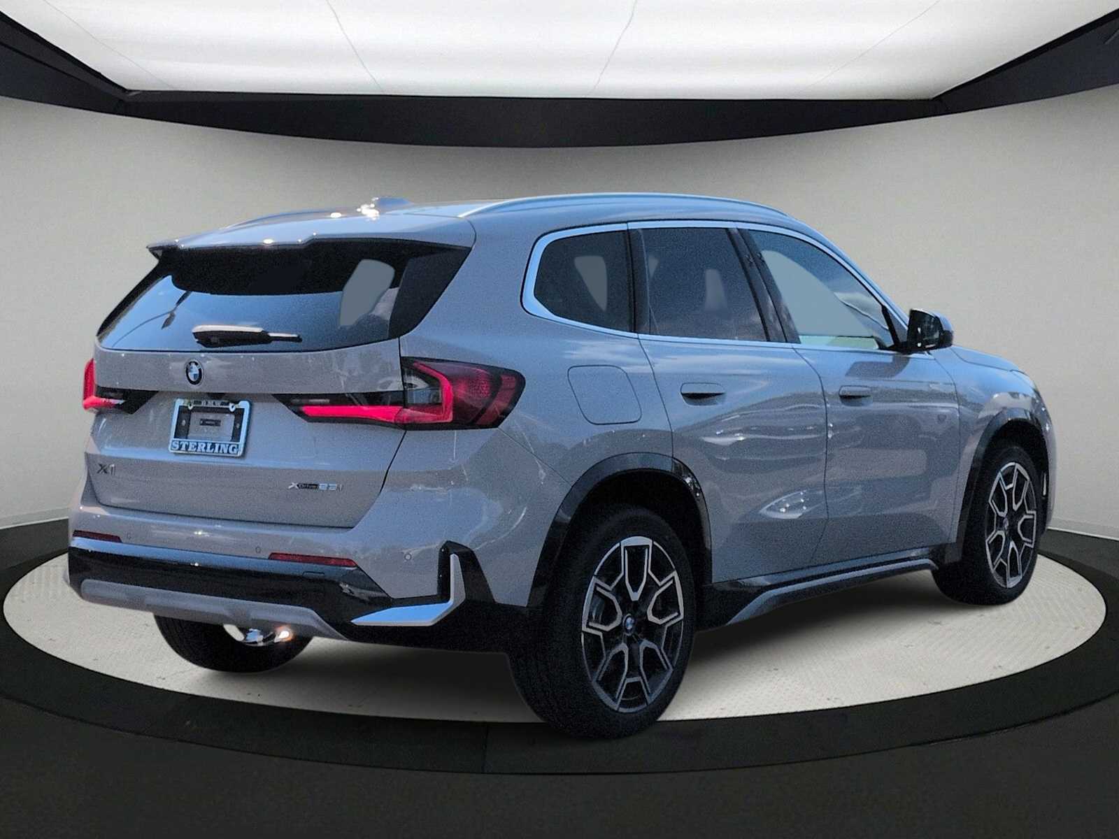 Thumbnail: 2026 BMW X1 - 8