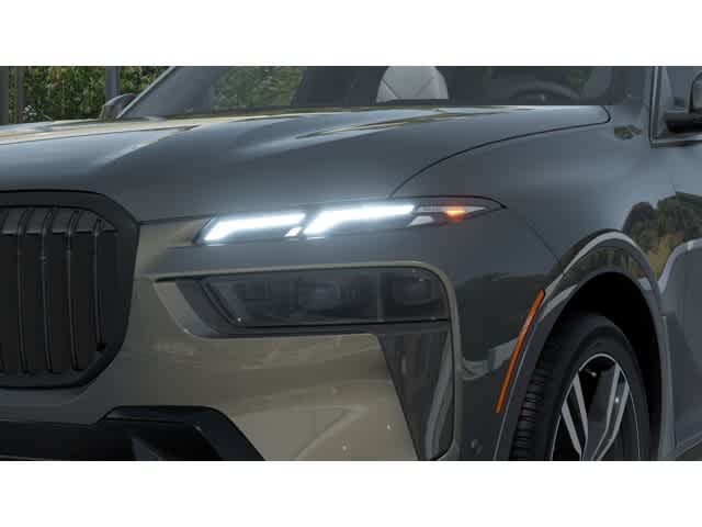 Thumbnail: 2026 BMW X7 - 6