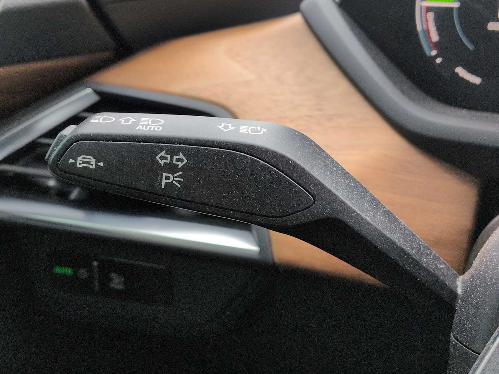 Thumbnail: 2023 Audi e-tron GT - 26