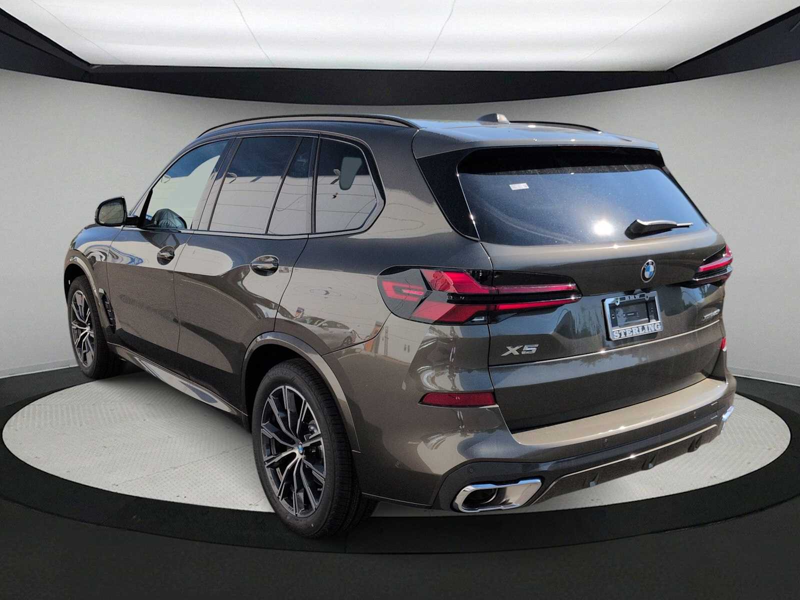 Thumbnail: 2026 BMW X5 - 6