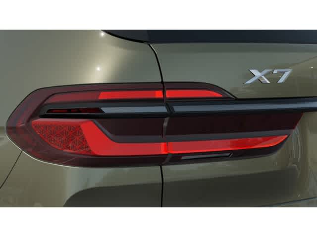 Thumbnail: 2026 BMW X7 - 8