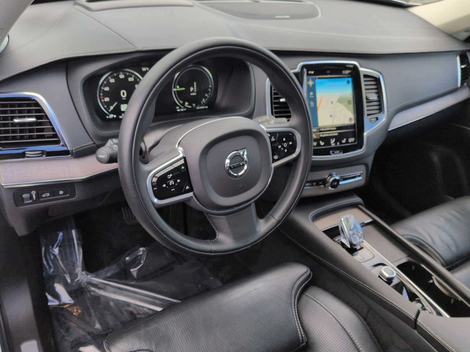 Thumbnail: 2022 Volvo XC90 - 10