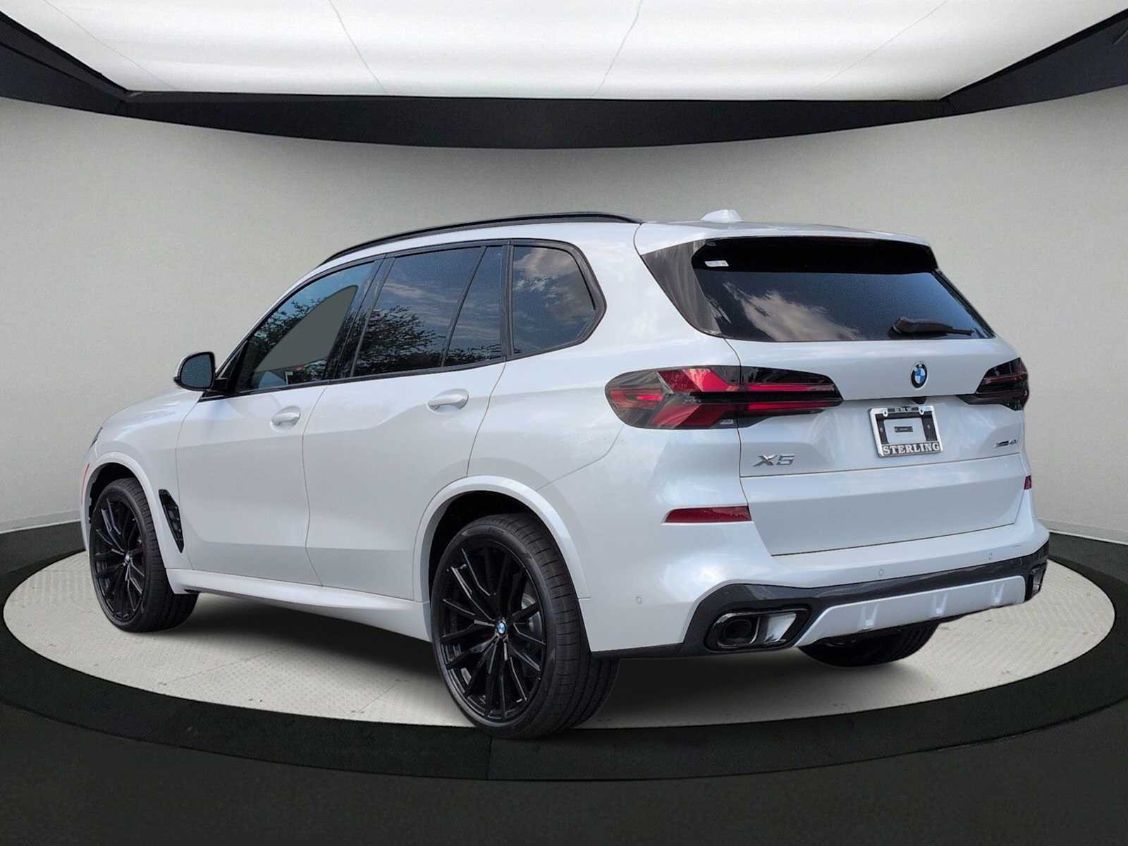 Thumbnail: 2026 BMW X5 - 6