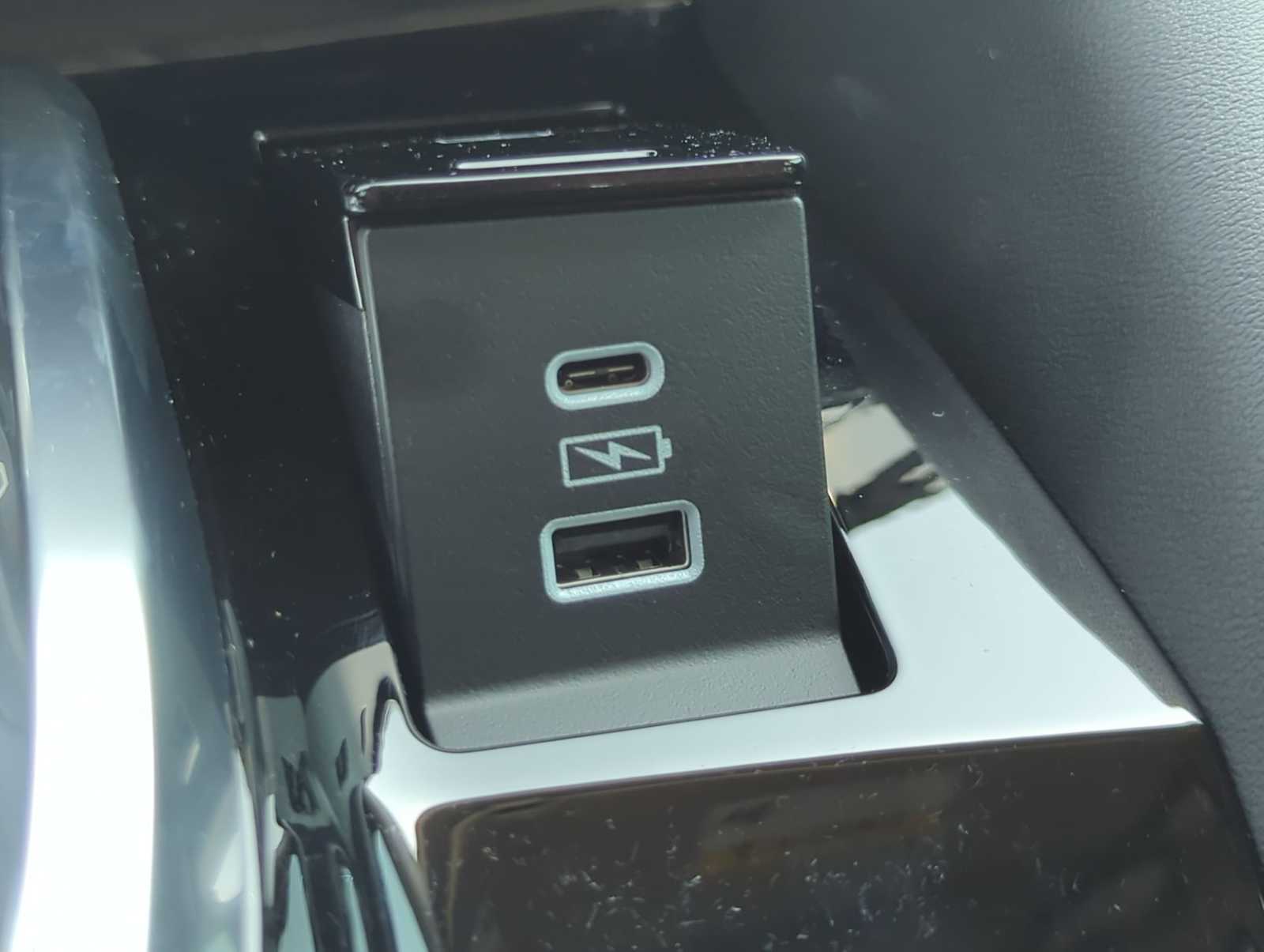 Thumbnail: 2023 Acura MDX - 33