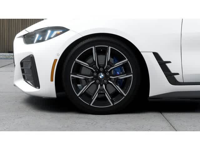 Thumbnail: 2026 BMW i4 - 7