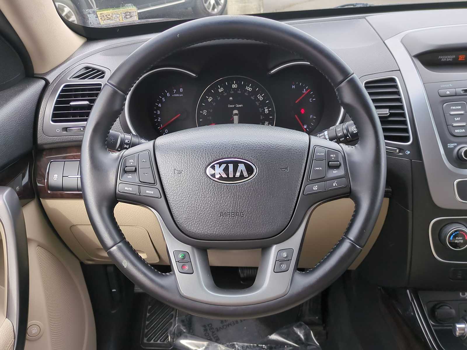 Thumbnail: 2015 Kia Sorento - 23