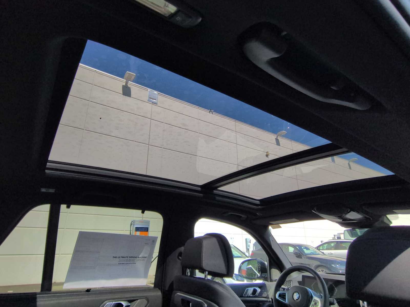 Thumbnail: 2026 BMW X5 - 23