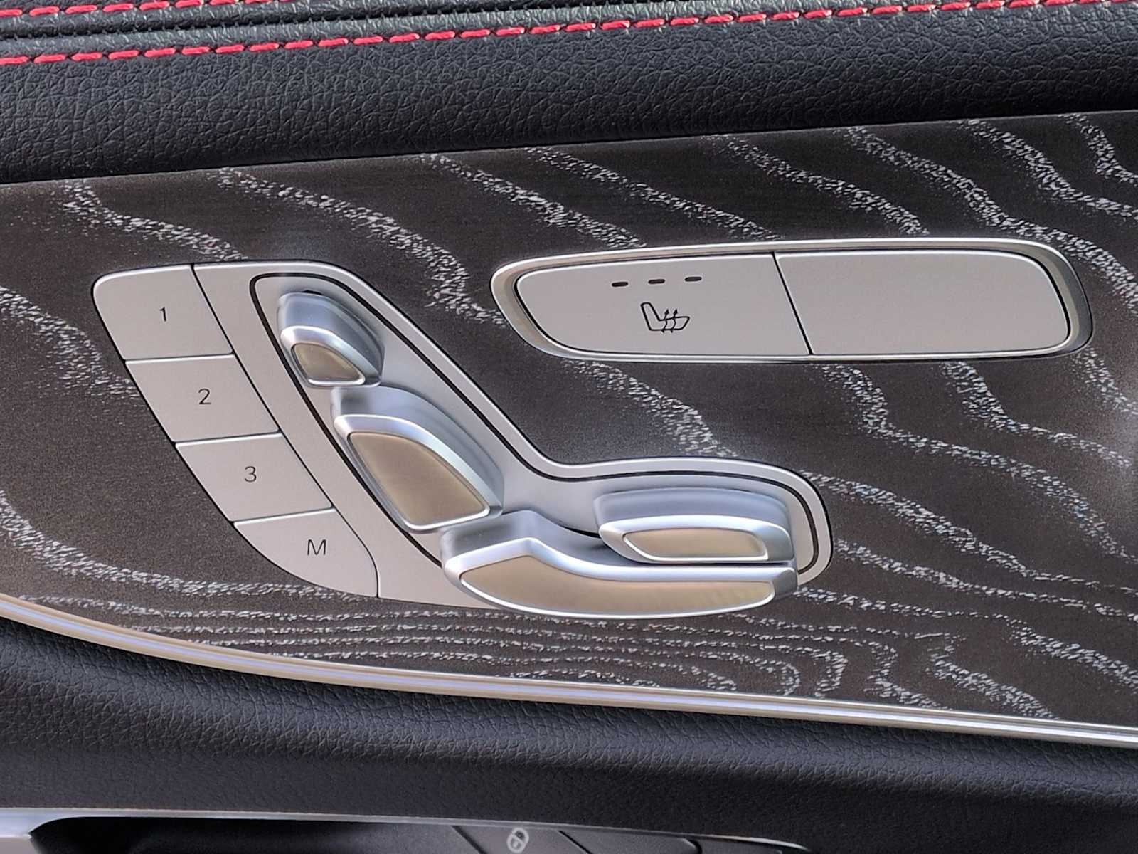 Thumbnail: 2023 Mercedes-Benz E-Class - 17