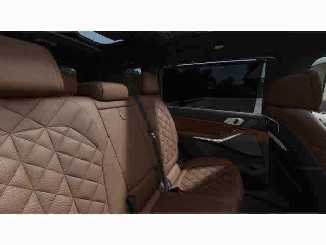 Thumbnail: 2026 BMW X7 - 12
