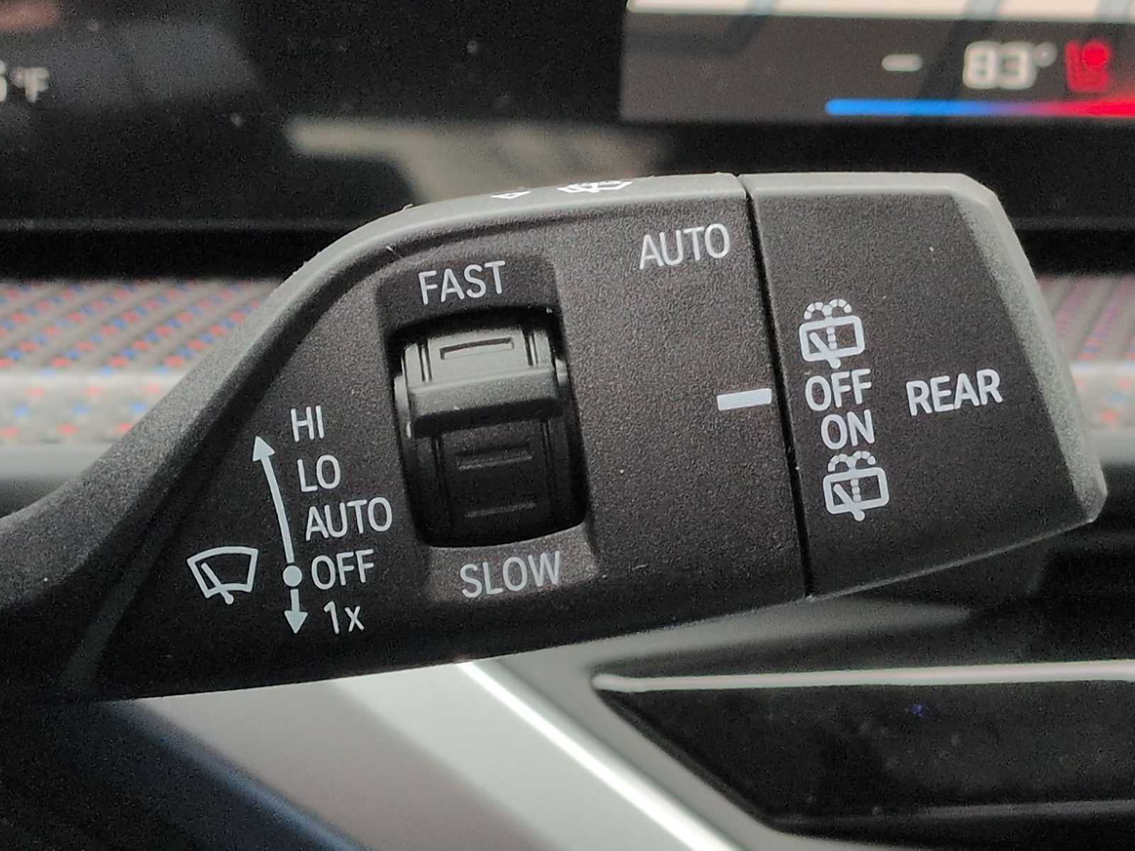 Thumbnail: 2026 BMW XM - 26