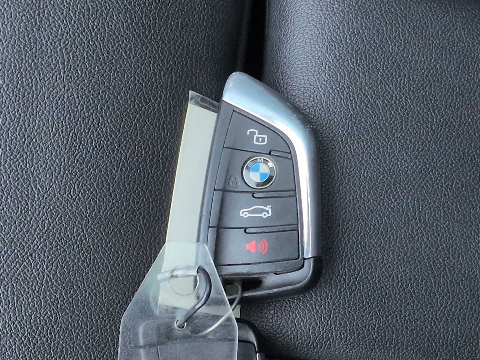 Thumbnail: 2021 BMW 3 Series - 37