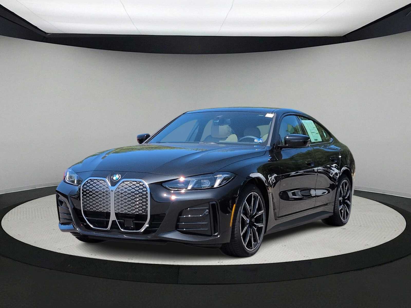 Thumbnail: 2026 BMW i4 - 4