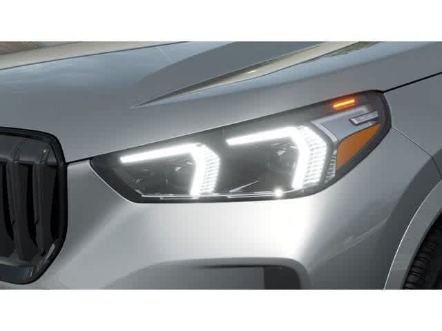 Thumbnail: 2027 BMW X1 - 6