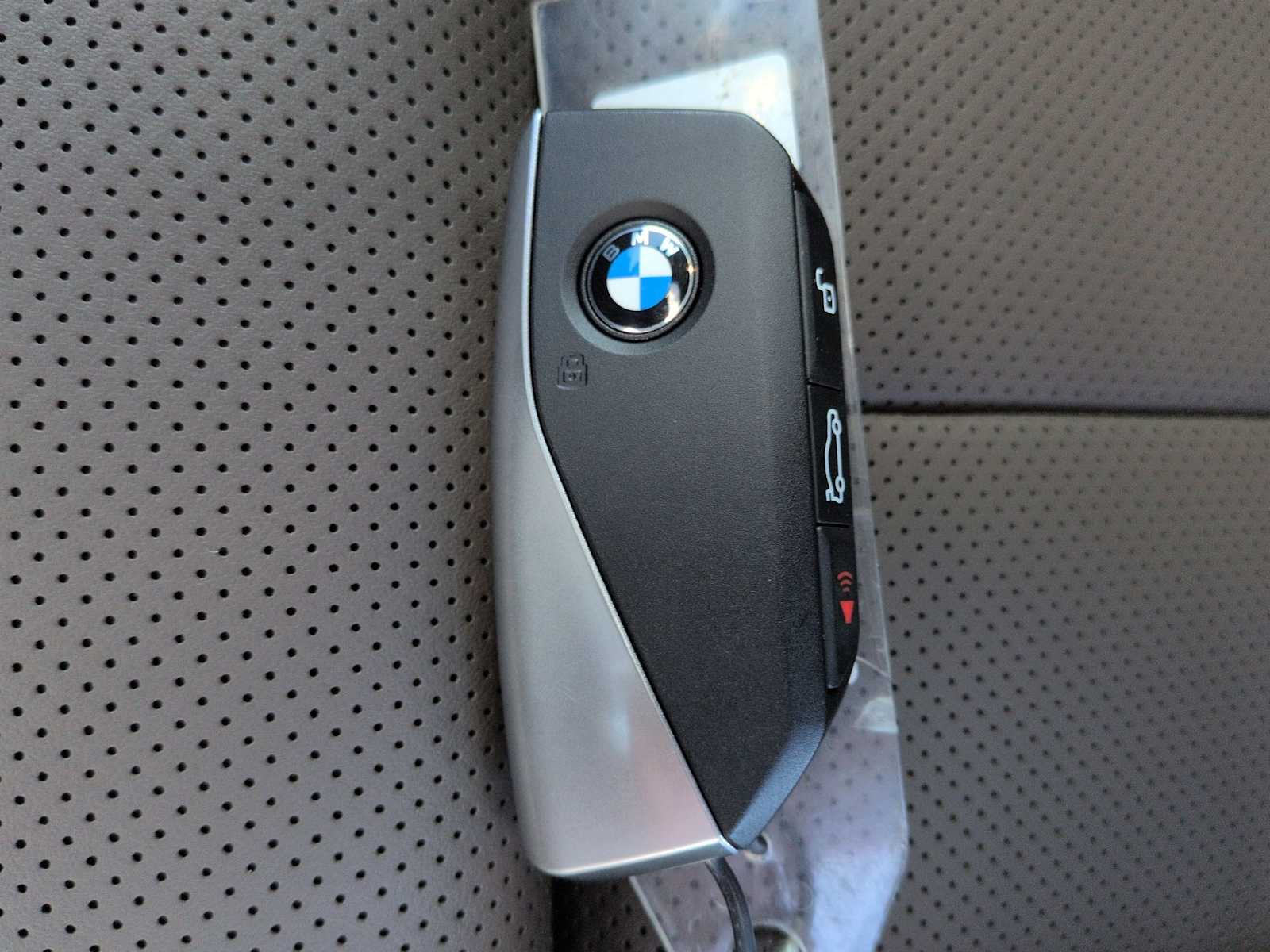 Thumbnail: 2026 BMW X3 - 36