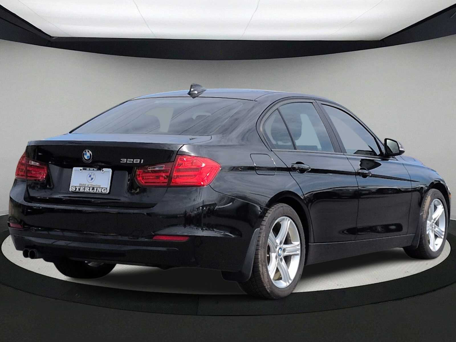 Thumbnail: 2013 BMW 3 Series - 8