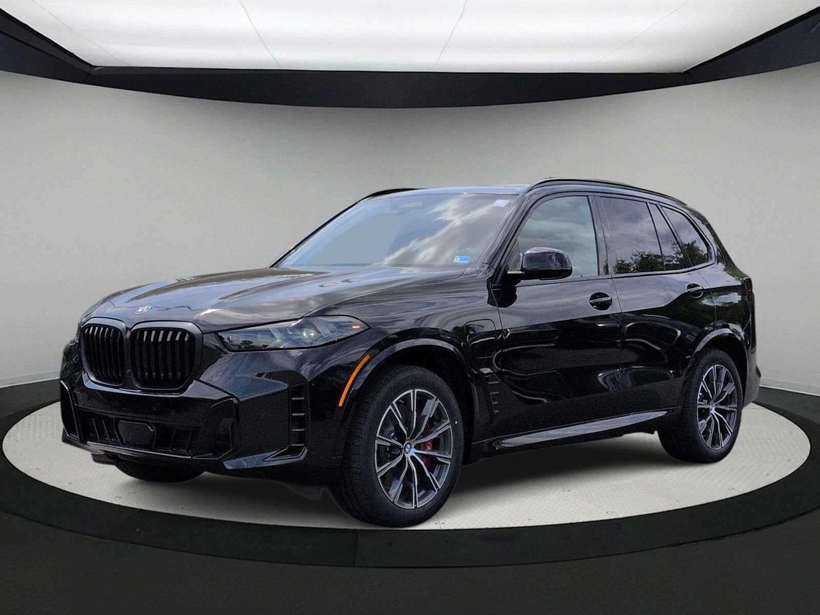 Thumbnail: 2026 BMW X5 - 4