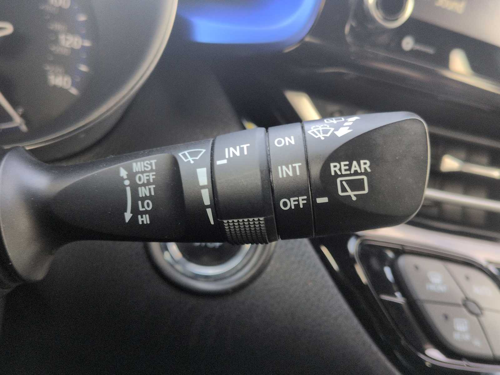 Thumbnail: 2020 Toyota C-HR - 26