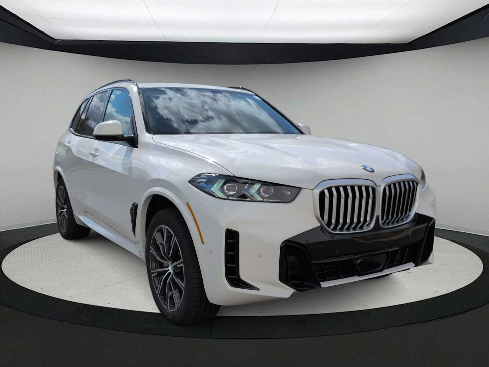 Thumbnail: 2026 BMW X5 - 2