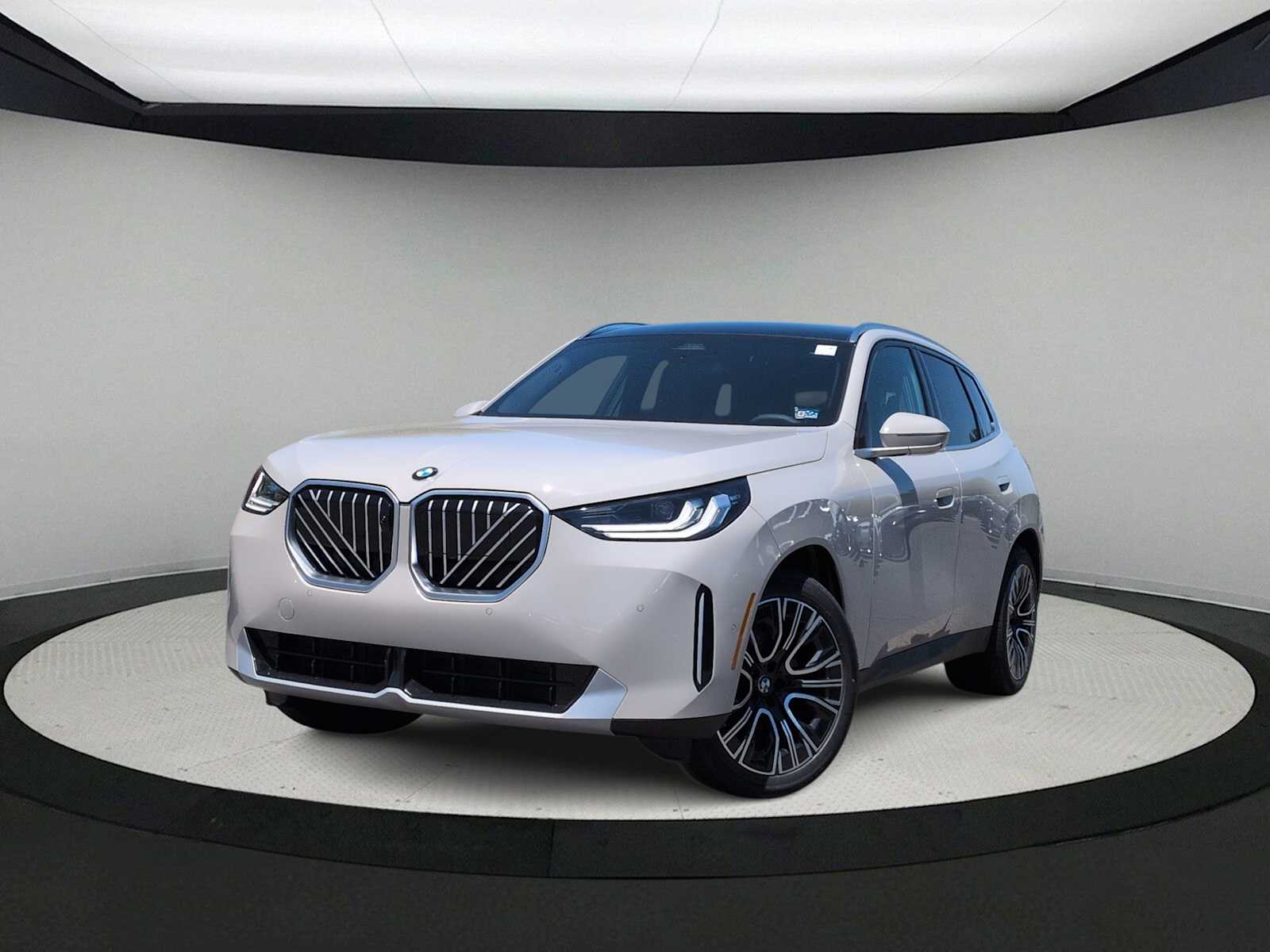 Thumbnail: 2026 BMW X3 - 1