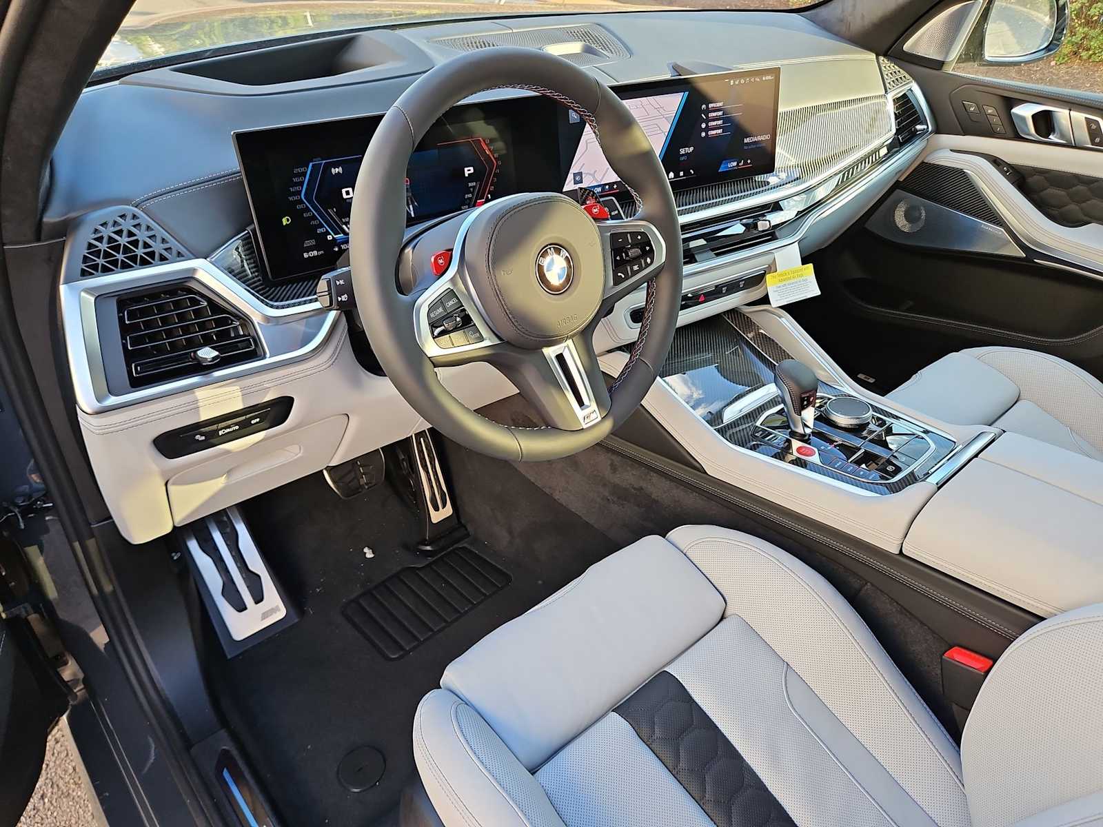 Thumbnail: 2026 BMW X5 - 10