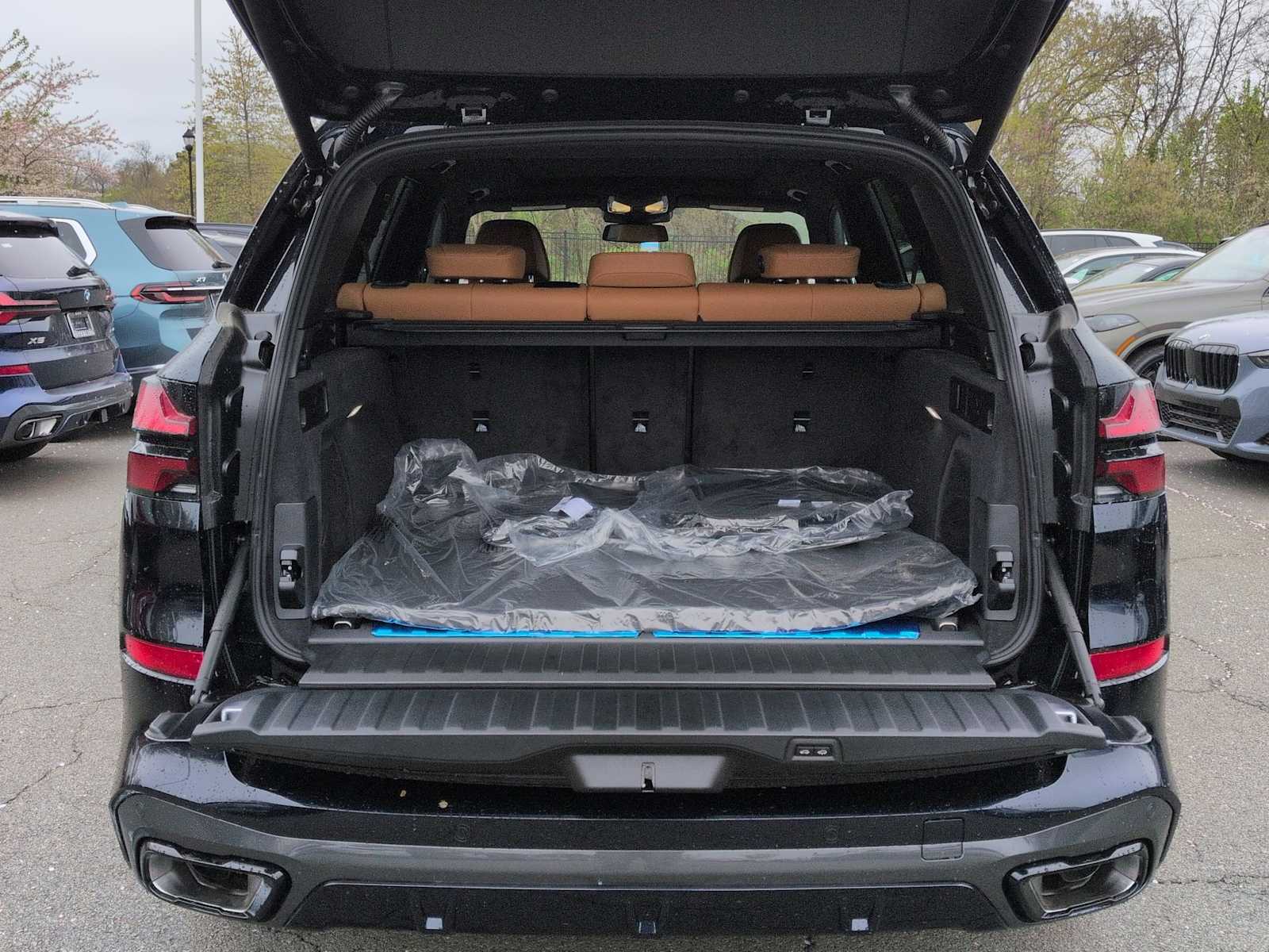 Thumbnail: 2026 BMW X5 - 36