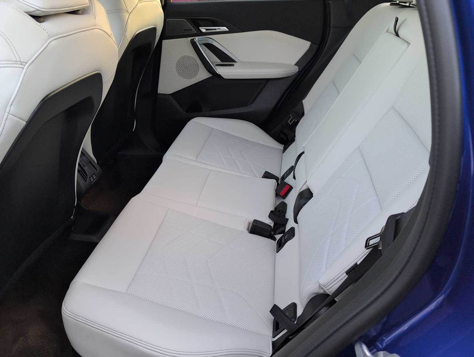 Thumbnail: 2026 BMW X1 - 19