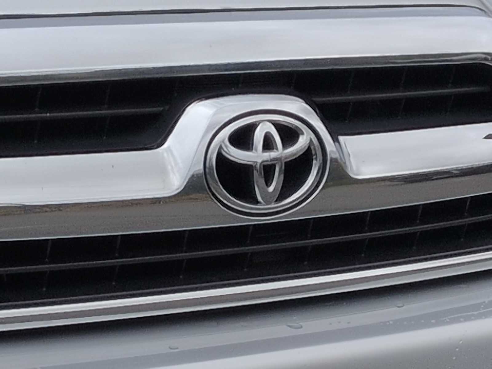 Thumbnail: 2007 Toyota 4Runner - 12