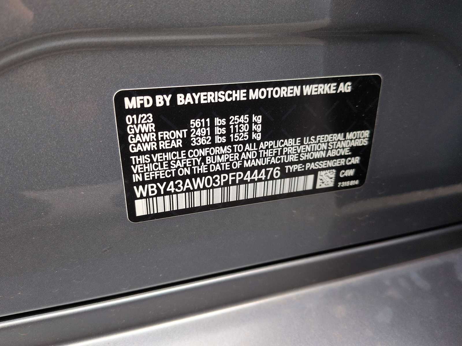 Thumbnail: 2023 BMW i4 - 38