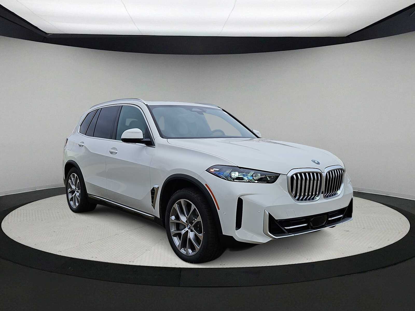 Thumbnail: 2026 BMW X5 - 2
