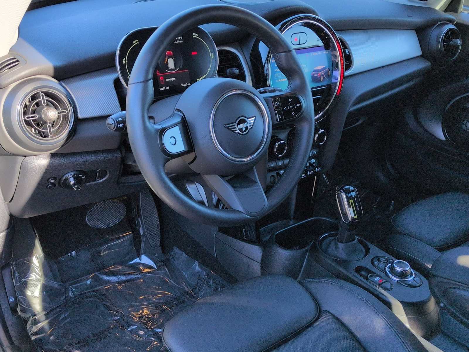 Thumbnail: 2024 MINI Cooper Hardtop - 15