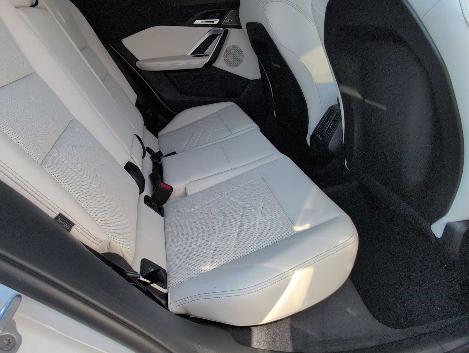 Thumbnail: 2026 BMW X2 - 20