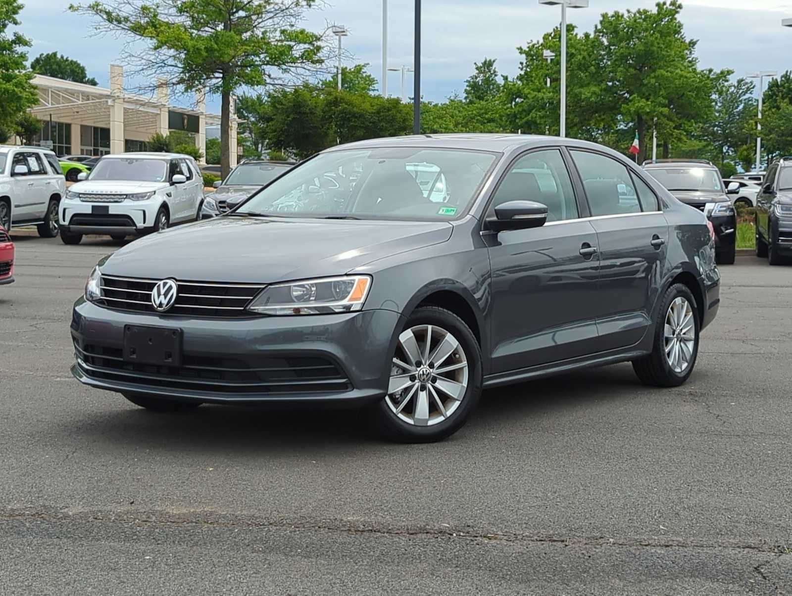 2015 Volkswagen Jetta SE -
                  Sterling, VA