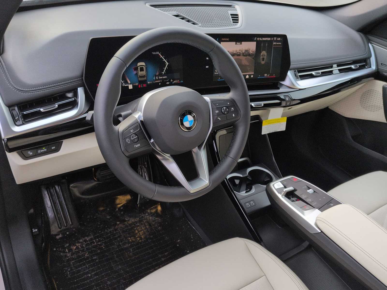 Thumbnail: 2026 BMW X1 - 10