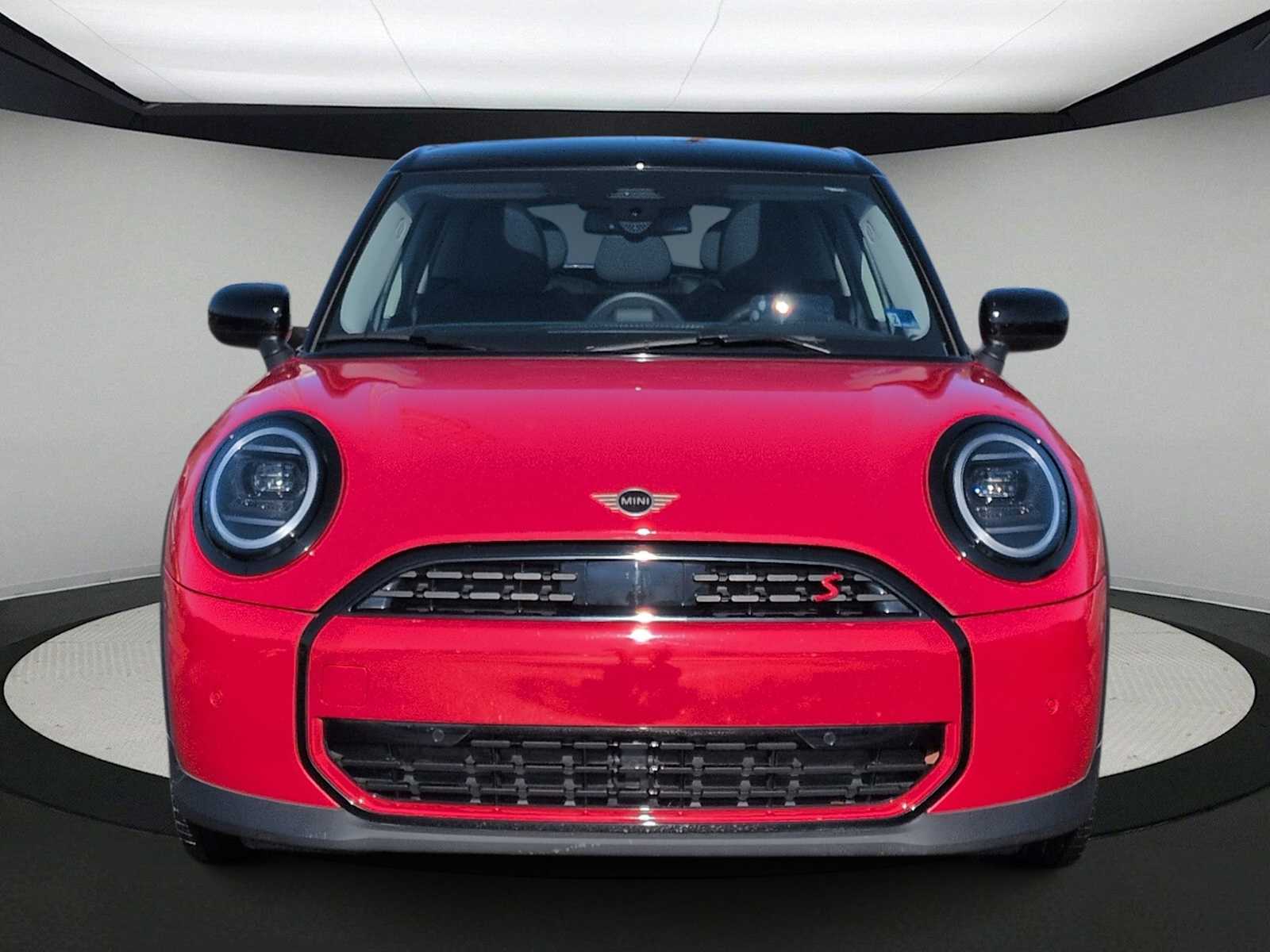 Thumbnail: 2025 MINI Cooper Hardtop - 3