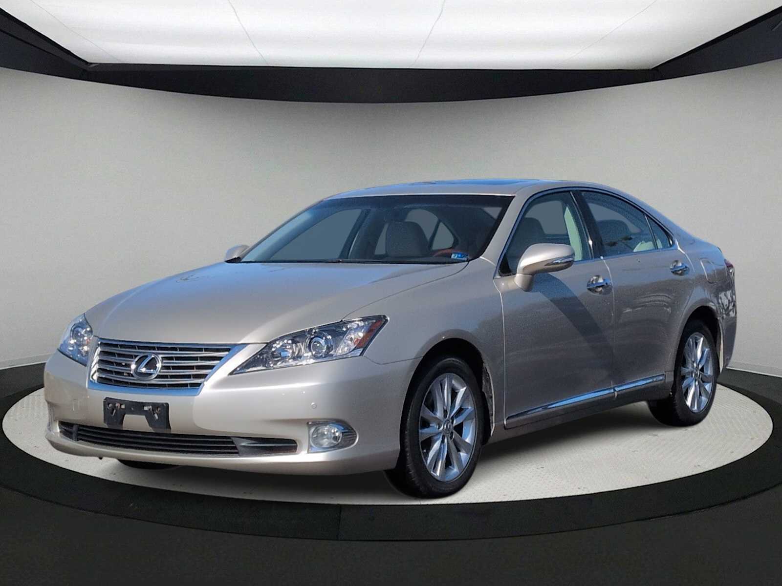 Thumbnail: 2011 Lexus ES - 4