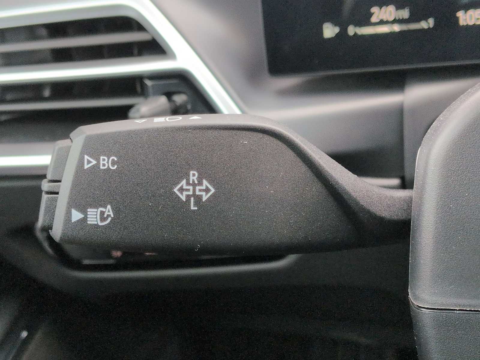 Thumbnail: 2026 BMW 3 Series - 29