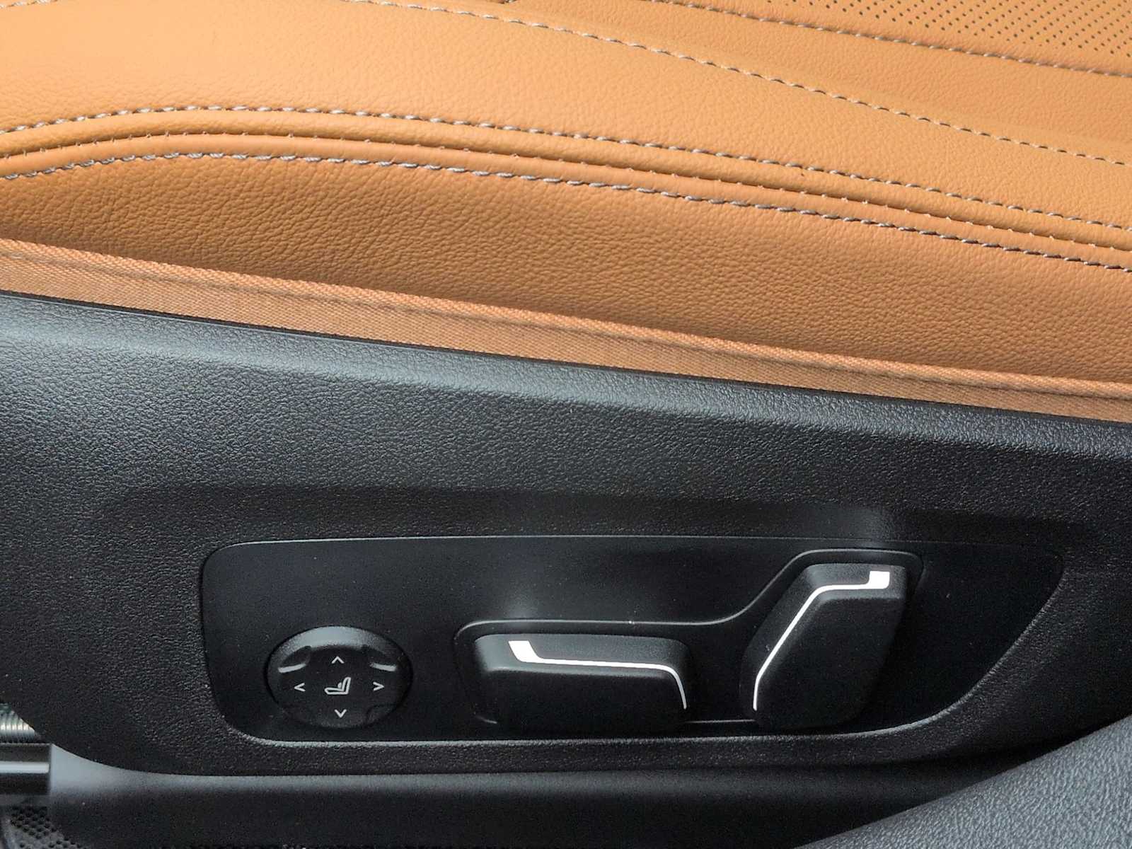 Thumbnail: 2026 BMW 3 Series - 18