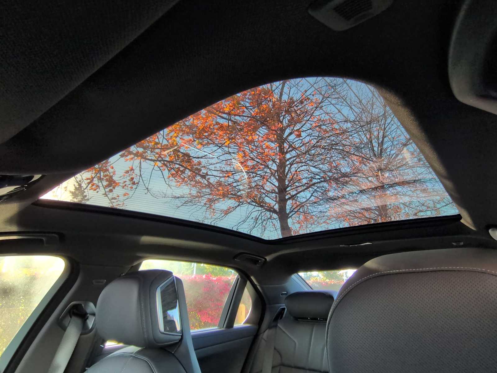 Thumbnail: 2025 BMW i7 - 20