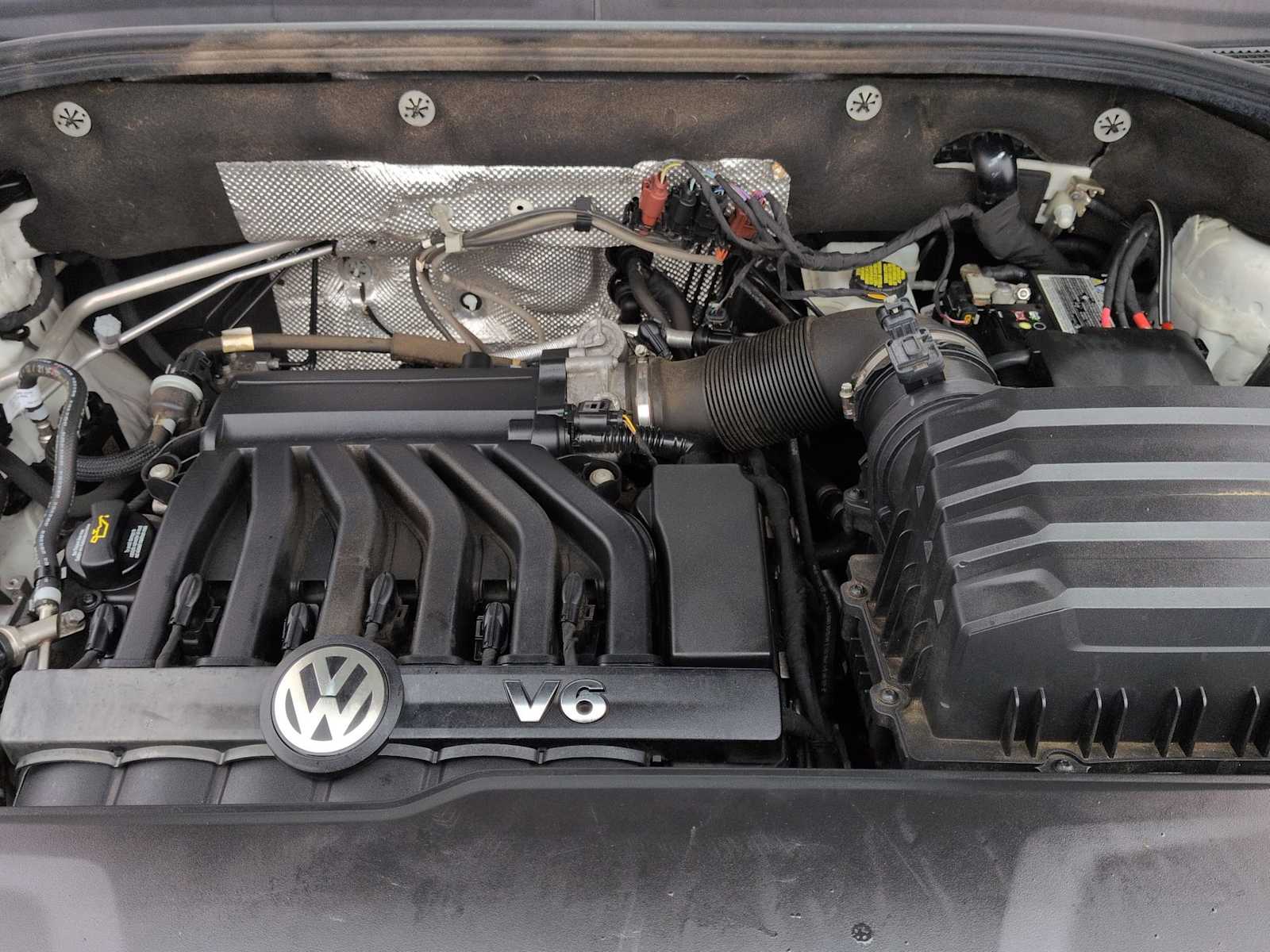 Thumbnail: 2021 Volkswagen Atlas - 15