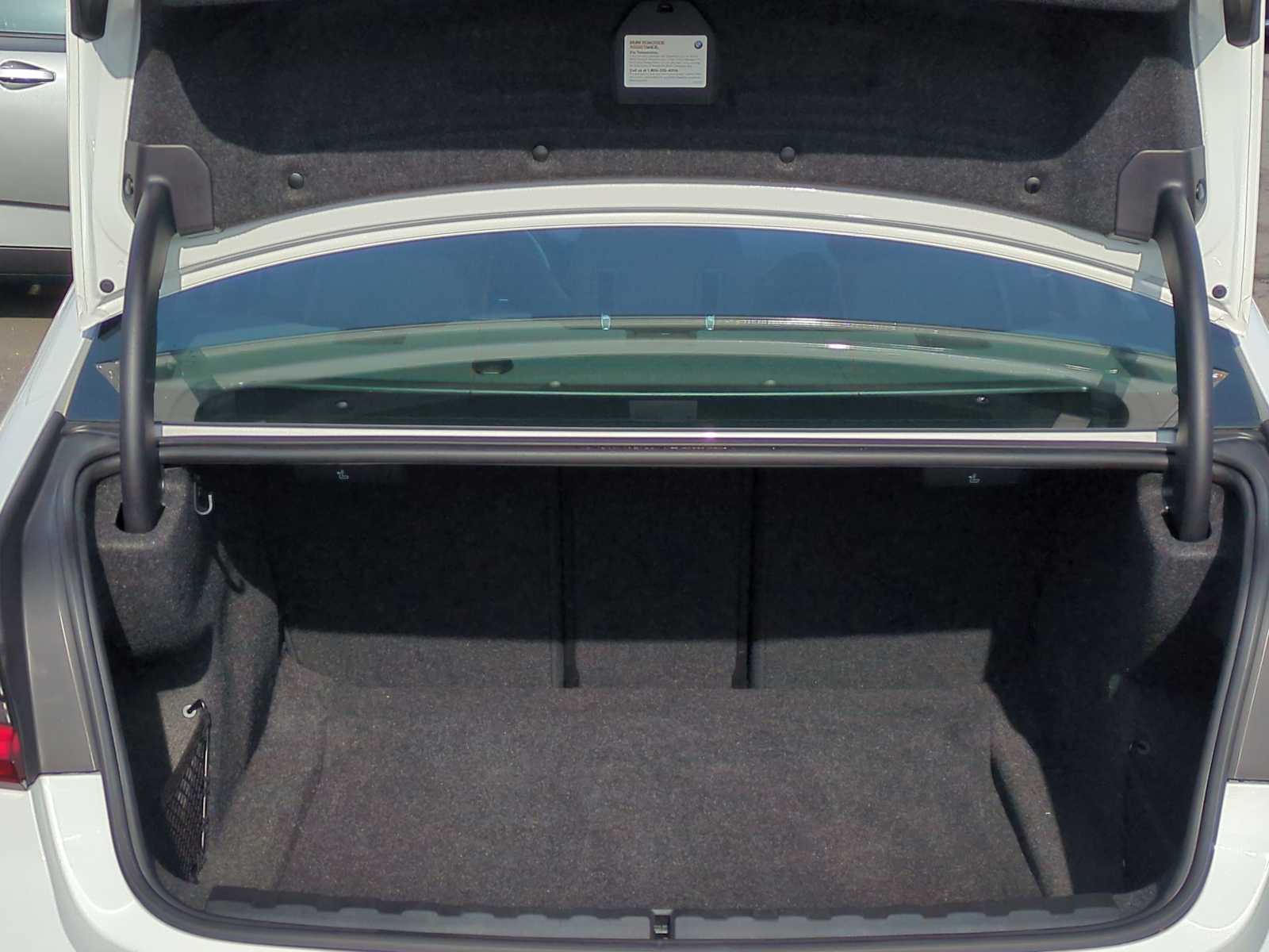 Thumbnail: 2022 BMW 3 Series - 36