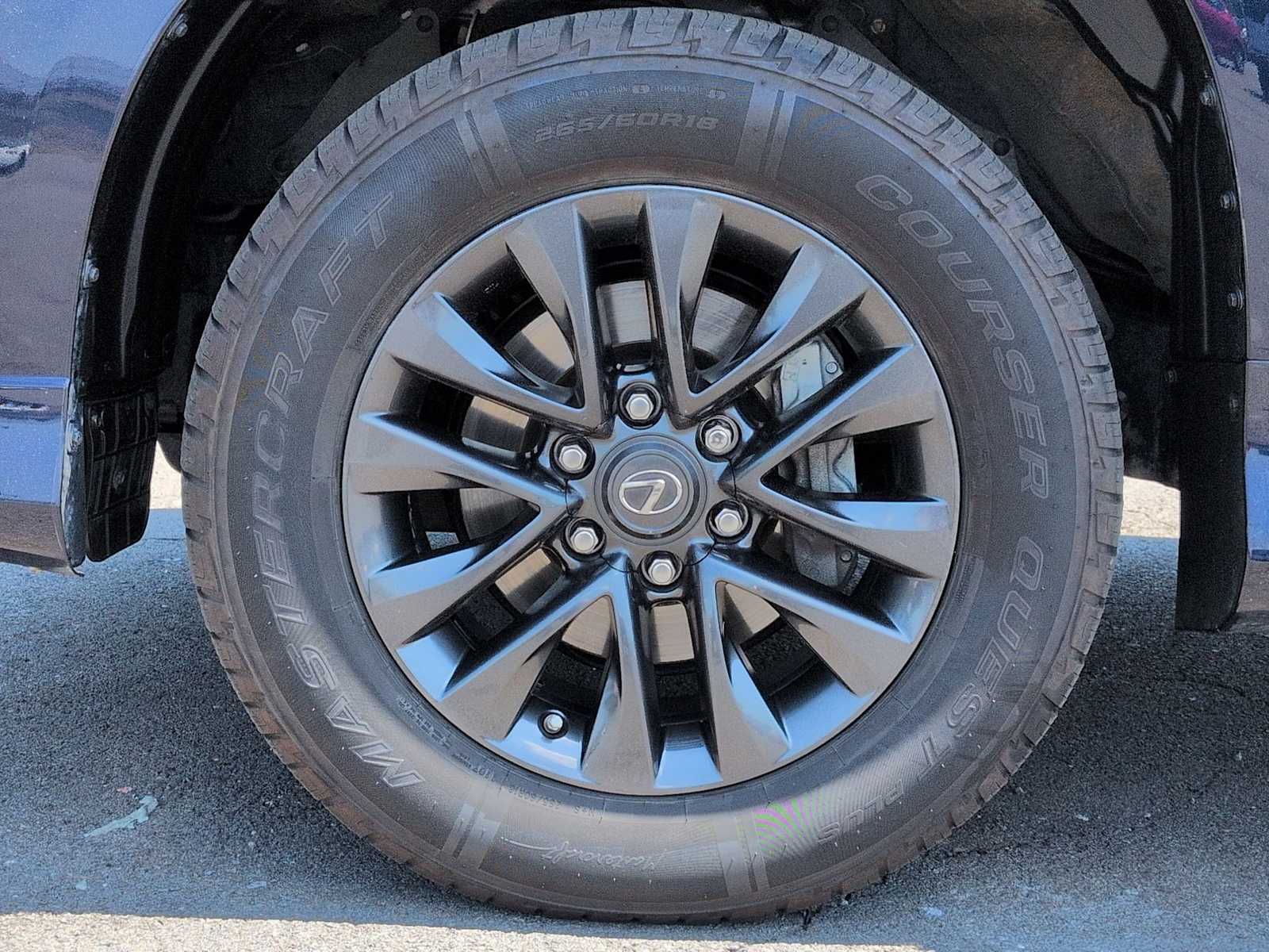 Thumbnail: 2022 Lexus GX - 14