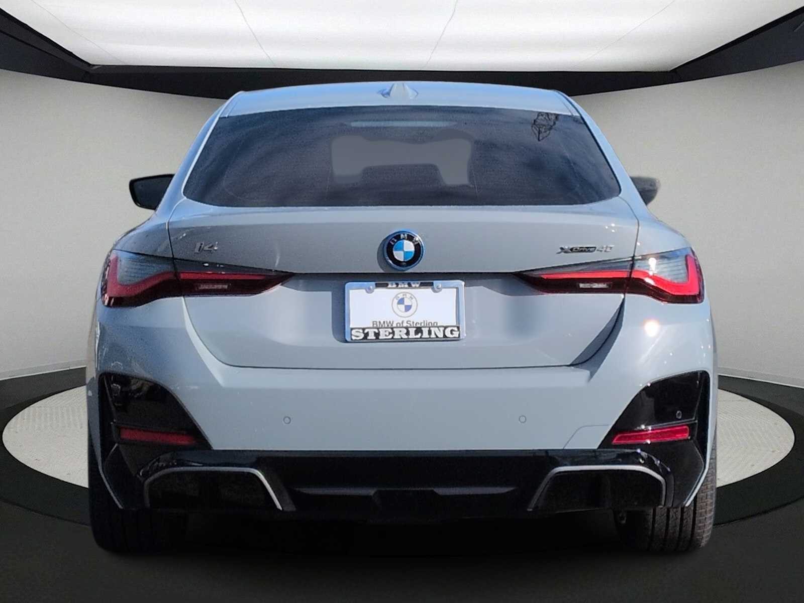 Thumbnail: 2025 BMW i4 - 7