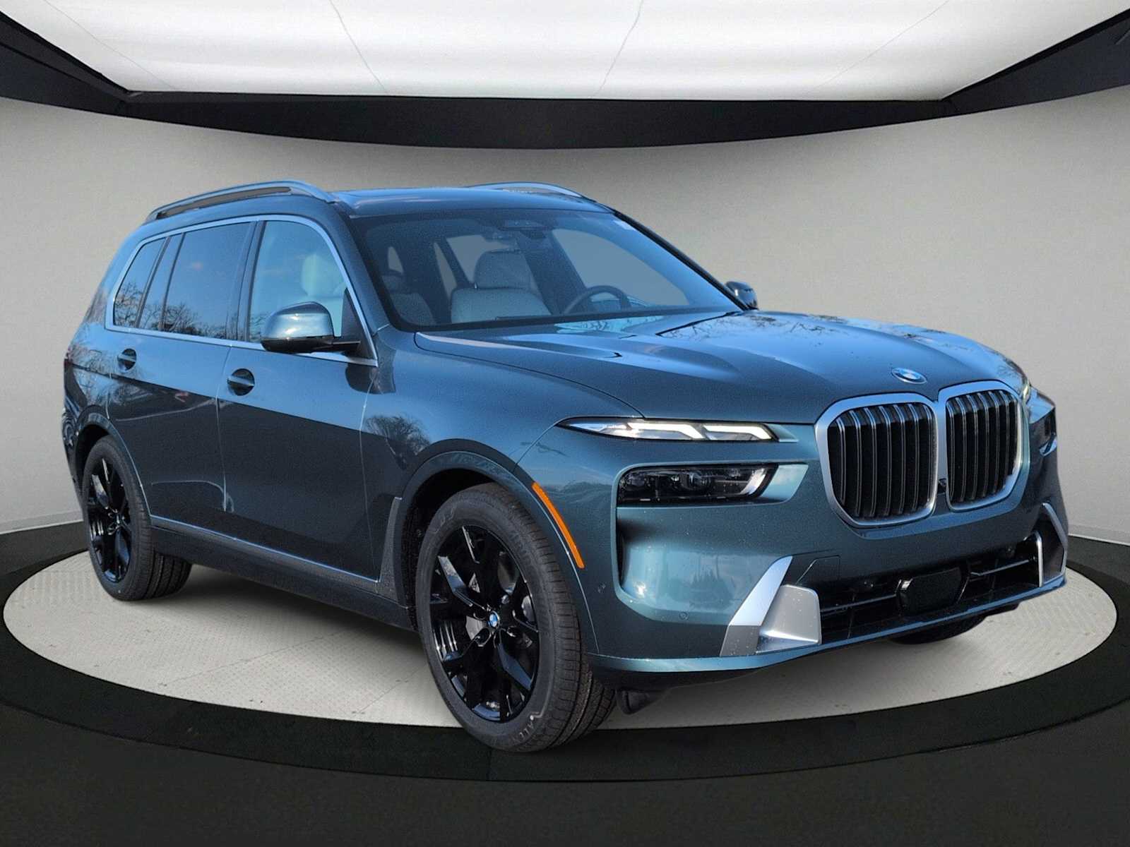Thumbnail: 2026 BMW X7 - 2