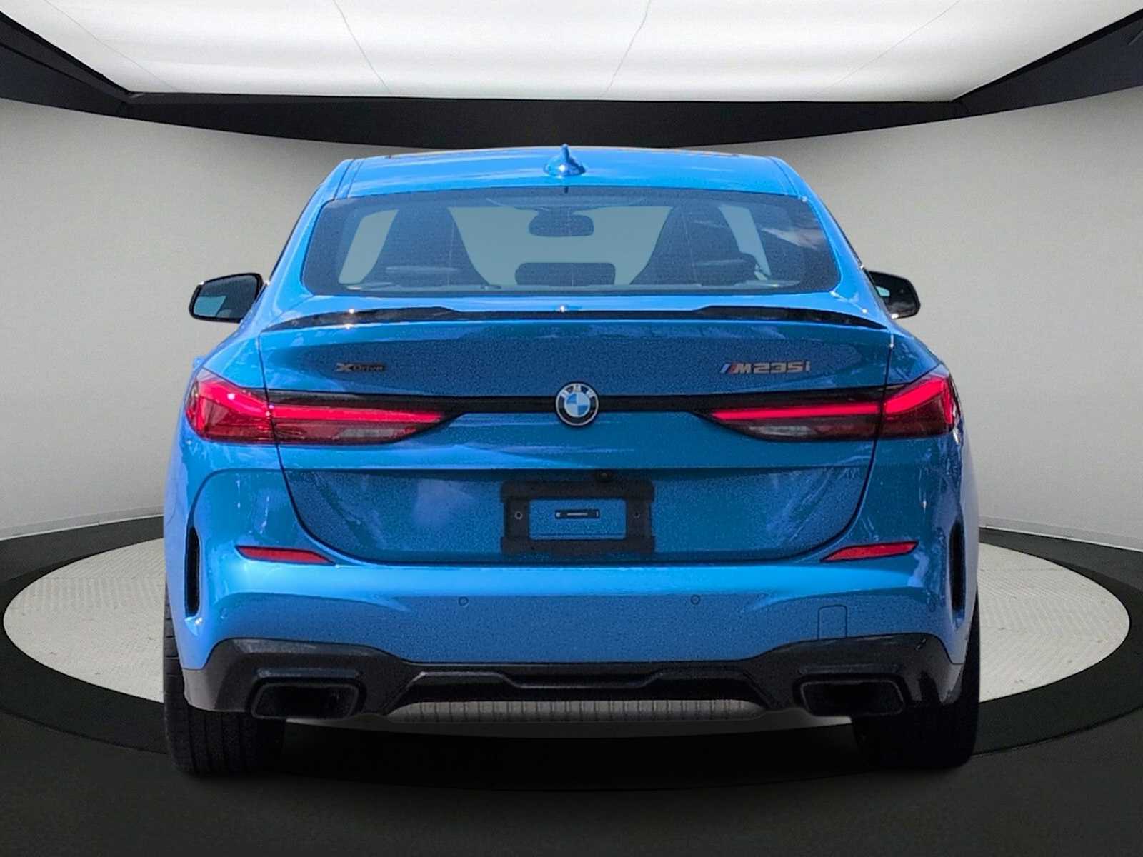 Thumbnail: 2024 BMW 2 Series - 7