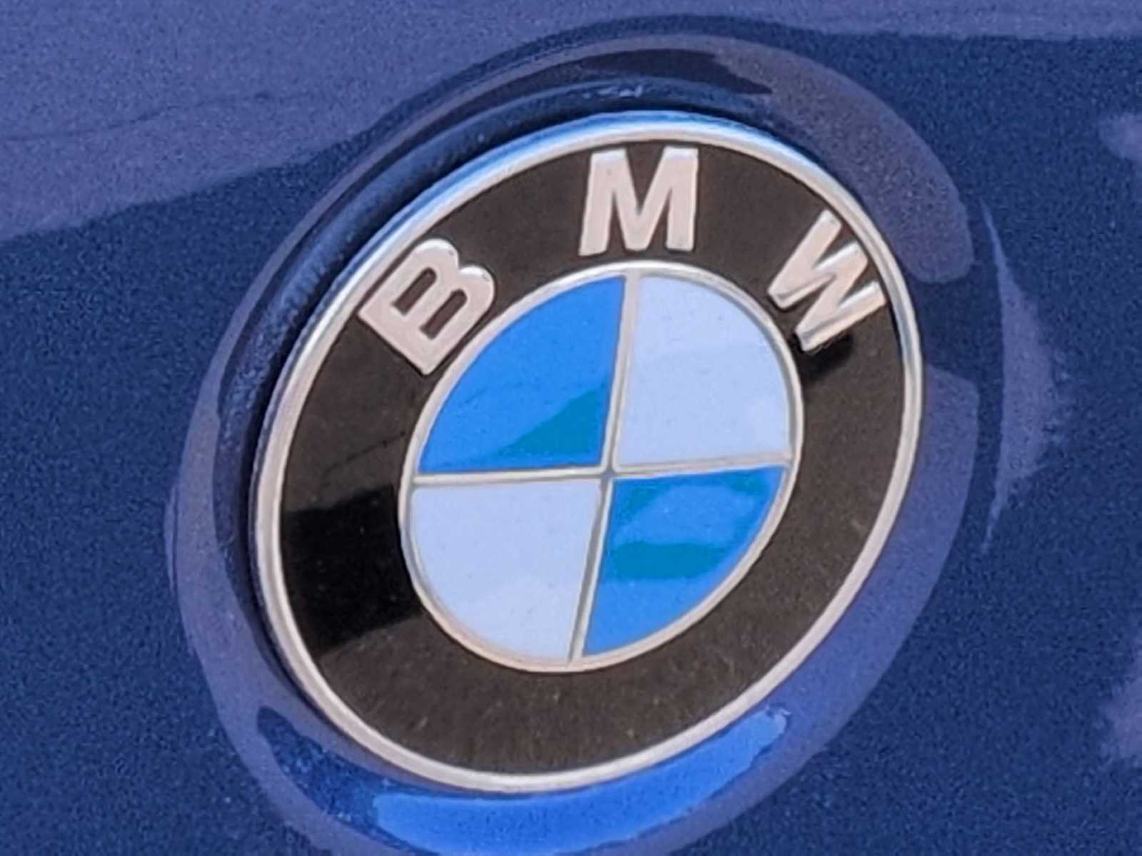 Thumbnail: 2026 BMW 3 Series - 12